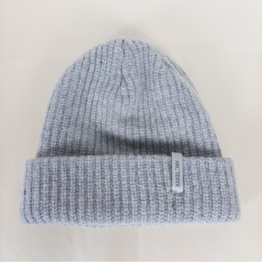 Arc'Teryx Children's Grey Chunky Knit Beanie